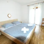 Verica I Mirko Paparic Apartmán Lopar