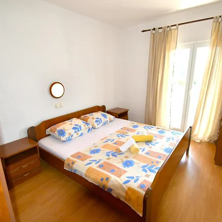 Verica I Mirko Paparic * Lopar