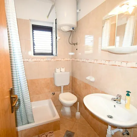 Verica I Mirko Paparic Appartement Lopar