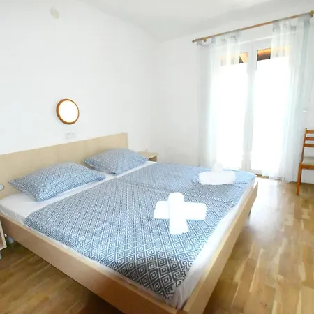 Verica I Mirko Paparic Appartement Lopar